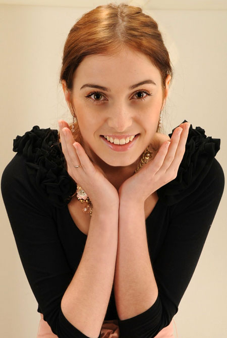 internationallovecupid.com - good looking lady