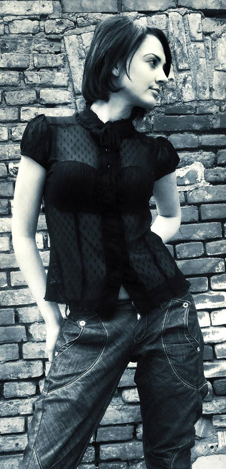 hot pic of woman - internationallovecupid.com