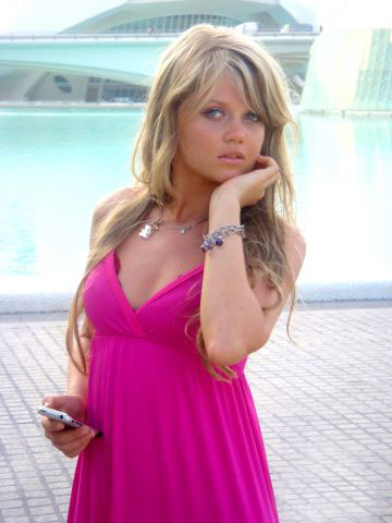 pretty girl - internationallovecupid.com