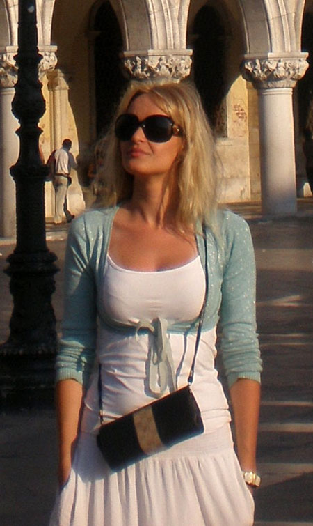 internationallovecupid.com - sexy model