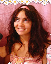 white woman - internationallovecupid.com