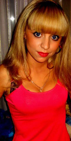 woman contacts - internationallovecupid.com